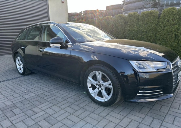 Audi A4 cena 66000 przebieg: 167000, rok produkcji 2016 z Chocz małe 436